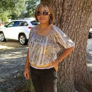 Meet your Posher, Sherry